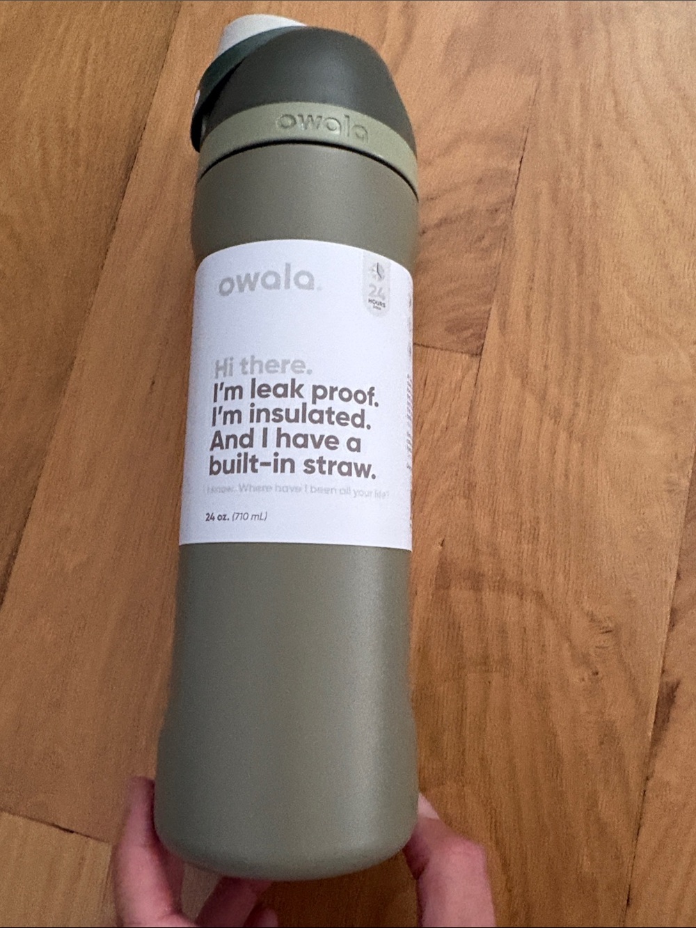 Owala FreeSip stainless steel water bottle 
Color - Off Road.
24 oz capacity